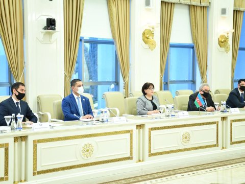 Sahibə Qafarova Fransa Parlamentinin nümayəndə heyətini qəbul edib - FOTO