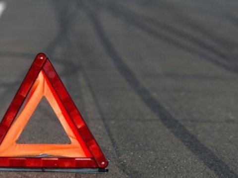“Ekologiya postu”nda iki avtomobil toqquşdu