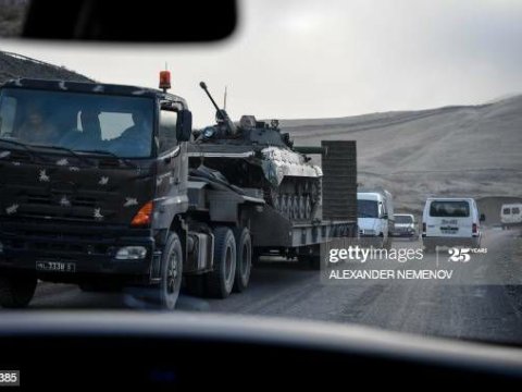 Ermənistan ordusu Kəlbəcərdən çıxır – FOTOLAR