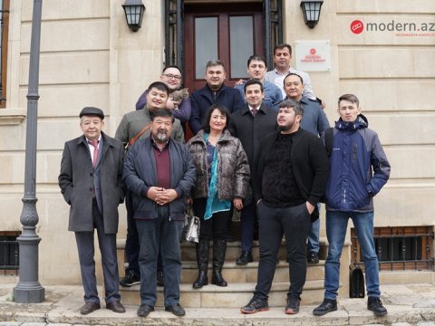 Qazaxıstanın tanınmış jurnalistləri və politoloqları Modern.az-da - FOTO+VİDEO 