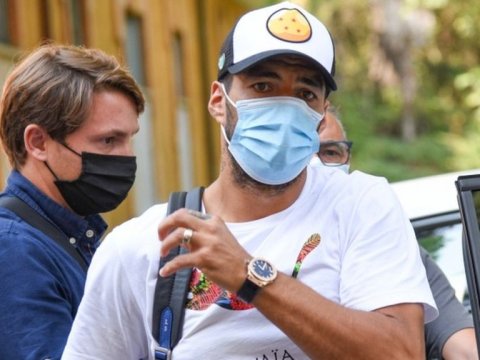 Luis Suaresdə koronavirus aşkarlandı