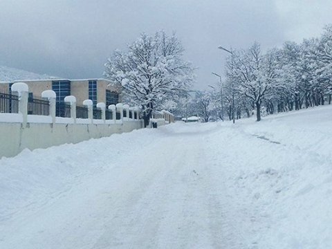 Bakı və Abşeronda leysan, rayonlarda isə qar yağıb - FAKTİKİ HAVA