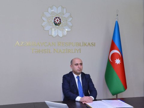 Məktəb binasının direktor tərəfindən yandırılması vandalizmdir - Nazir
