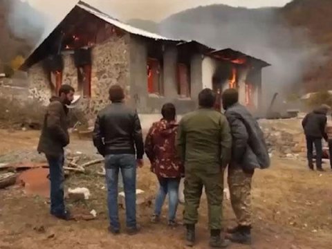 Kəlbəcərli ziyalı: “Ermənilər Kəlbəcəri ona görə yandırırlar ki...”