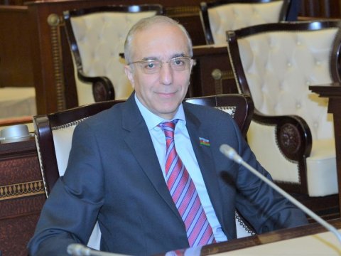 Tarixi əhəmiyyətli səfər