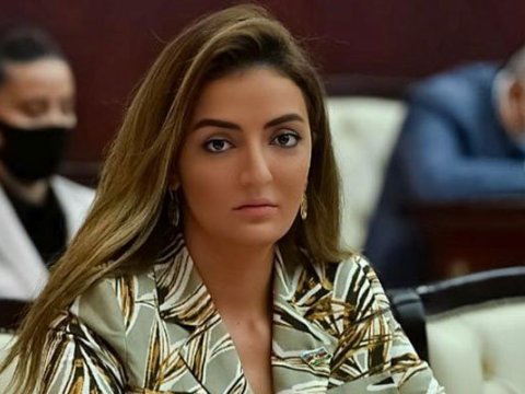 Deputatın ayaqqabı ilə daxil olduğu ev şəhid ailəsinindir? - Könül Nurullayeva olaya aydınlıq gətirdi - FOTO