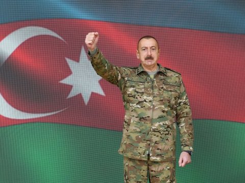 “Tuşonka satan, əsgərin payını satan generallar oğrudurlar” - İlham Əliyev