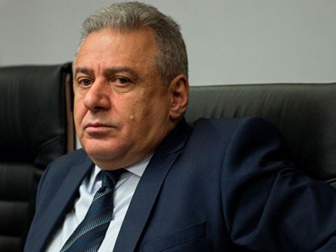 Ermənistanda yeni müdafiə naziri TƏYİN OLUNDU