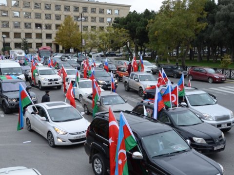 Ağdamın işğaldan azad edilməsi münasibətilə Qələbə yürüşü keçirilib - FOTO