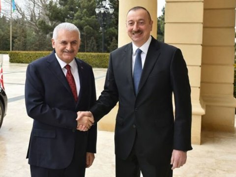 Binəli Yıldırım İlham Əliyevi təbrik etdi