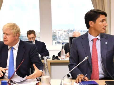 Böyük Britaniya  Kanada ilə 27 milyardlıq müqavilə imzaladı
