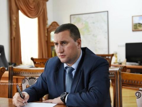 Ermənistan müdafiə nazirinin müavini istefa verdi