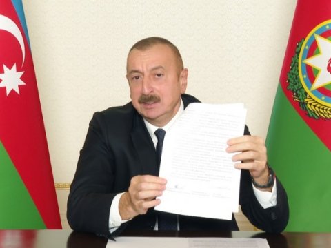 İlham Əliyev: “Paşinyan, harada imzalamısan sən bu kapitulyasiya aktını?”  