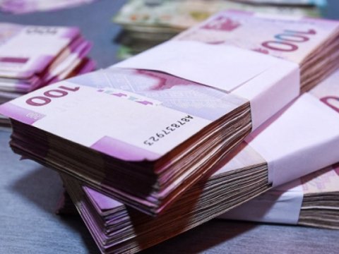Əhalinin banklardakı əmanətləri artıb
