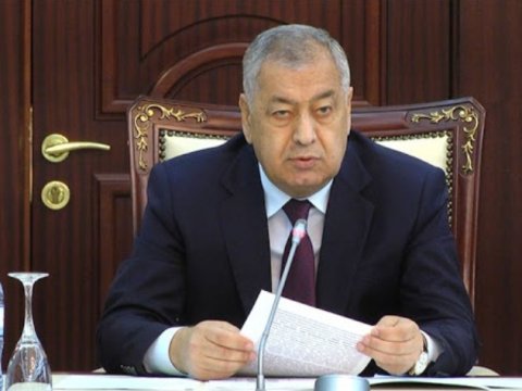 Deputat Baş nazirdən xahiş etdi - “Prezident qarşısında məsələ qaldırın”