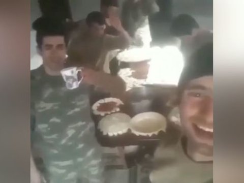 Şuşada xəngəl bişirən əsgərlərimiz - VİDEO