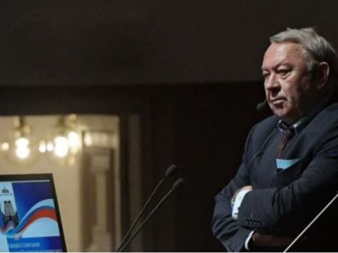 Rusiyalı akademik virusdan öldü