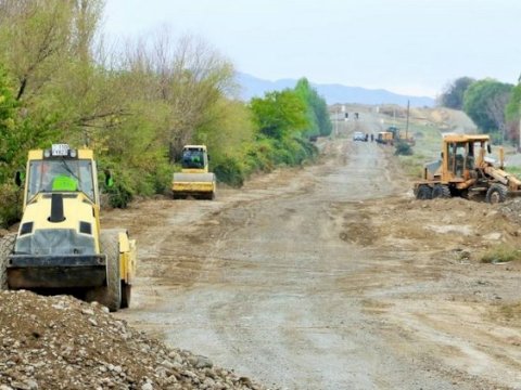 Suqovuşana çəkilən yeni yol minalardan təmizlənir