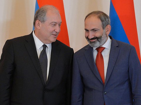 Ermənistan prezidenti Paşinyanı istefaya ÇAĞIRDI