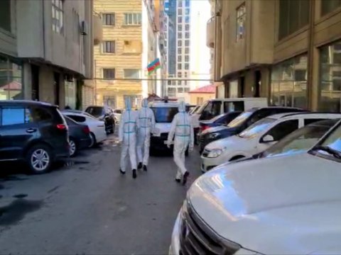 Evini tərk edən daha iki nəfər COVİD-19 xəstəsi saxlanıldı