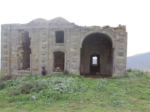 Ermənilər daha bir tarixi məscidimizi tövləyə çevirdi - FOTO