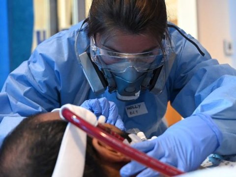 Britaniyada daha 12 min nəfərdə yoluxma aşkarlandı