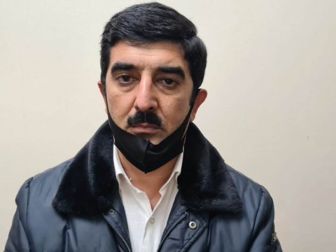 Xanım sürücünün yolunu kəsən şəxs həbs edildi - VİDEO