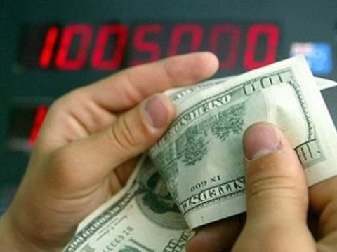 Banklarda bu günə olan valyuta məzənnələri  