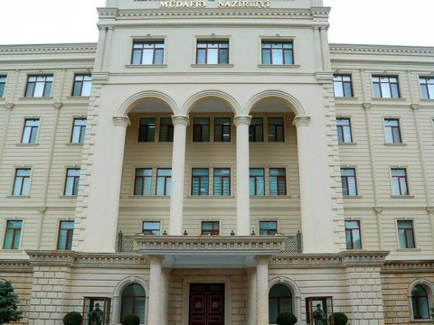 Nazirlikdən hərbi qulluqçuların tərxis olunması ilə bağlı əhaliyə MÜRACİƏT