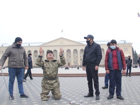 Gəncədə şəhidlərin xatirəsi anılıb - FOTO