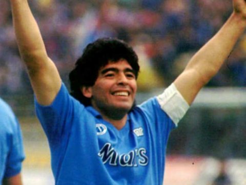 Bu stadiona Maradonanın adı verildi
