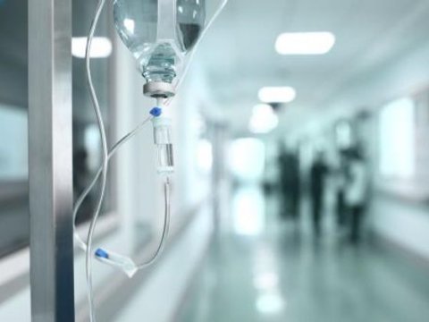 Şirvanda avtomobilin vurduğu piyada xəstəxanada öldü