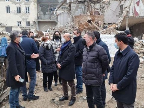 İtaliyalı deputatlar Ağdamda erməni vəhşiliyinin şahidi oldu