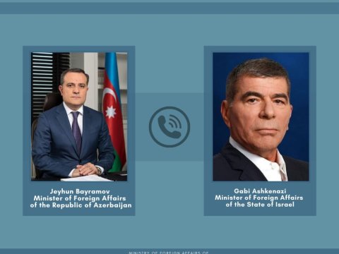 Ceyhun Bayramov israilli həmkarı ilə üçtərəfli razılaşmanı müzakirə etdi