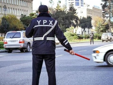 Bakıda parada görə bağlanan YOLLAR