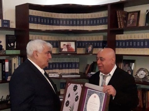 Kamal Abdulla Türk Ədəbiyyatı Fondunun fəxri üzvü seçilib - FOTO