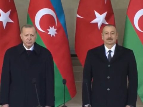 Zəfər paradında şəhidlərimizin xatirəsi yad edildi