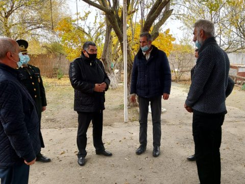 Rüstəm Xəlilov şəhid ailələrini ziyarət edib - FOTO
