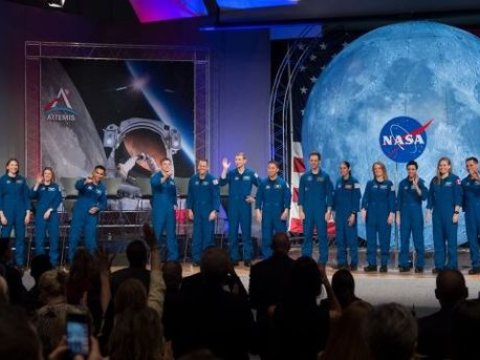 NASA-nın Aya gedəcək HEYƏTİ