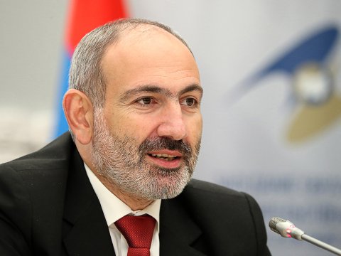 Paşinyan erməni xalqına müraciət edir