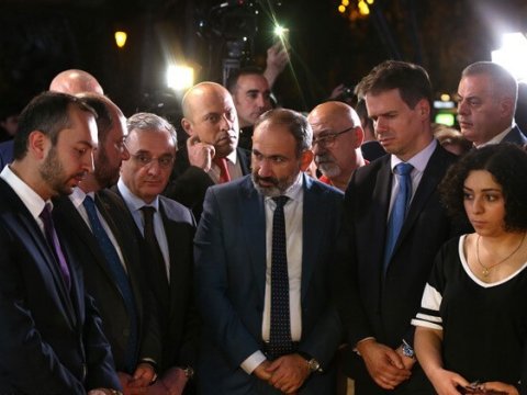 Ermənistanda Qarabağ məğlubiyyətinə görə 3 günlük matəm elan olunacaq
