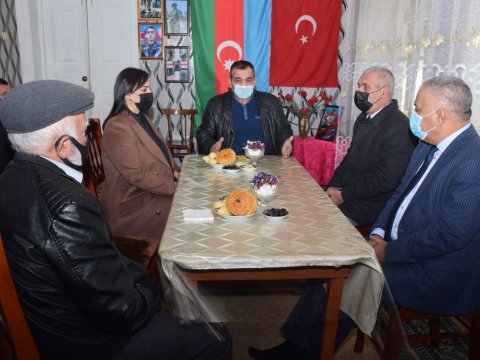 İcra başçısı şəhid gizirin ailəsini ziyarət edib - FOTO