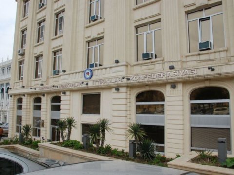 Həmkarlar Konfederasiyası «YAŞAT» fonduna 300.000 manat köçürdü