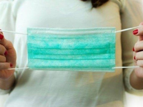 ÜST Azərbaycana tibbi maskalar göndərdi
