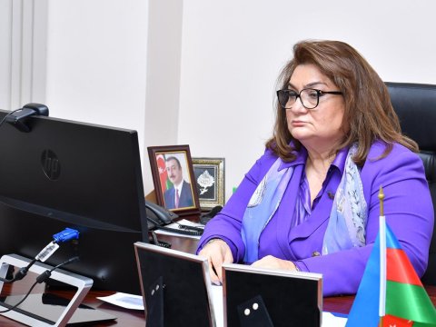 Ailə, qadın və uşaq məsələləri komitəsində dinləmə keçirilib