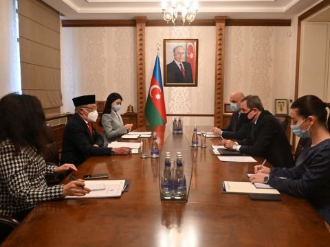 Ceyhun Bayramov İndoneziyanın yeni səfirini qəbul edib