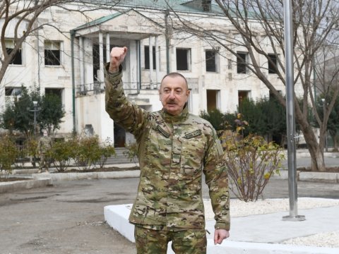 Bir başqa il: Tarixi Zəfər və Ali Baş Komandanın ad günü