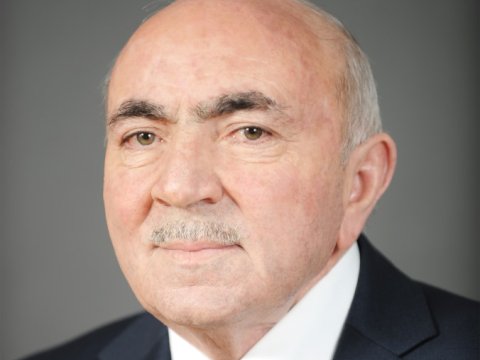 Qalib sərkərdə, var olun!