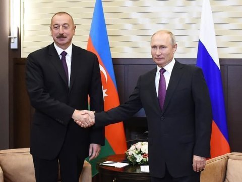 Putin İlham Əliyevi TƏBRİK ETDİ