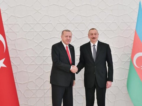 Ərdoğan İlham Əliyevə zəng etdi